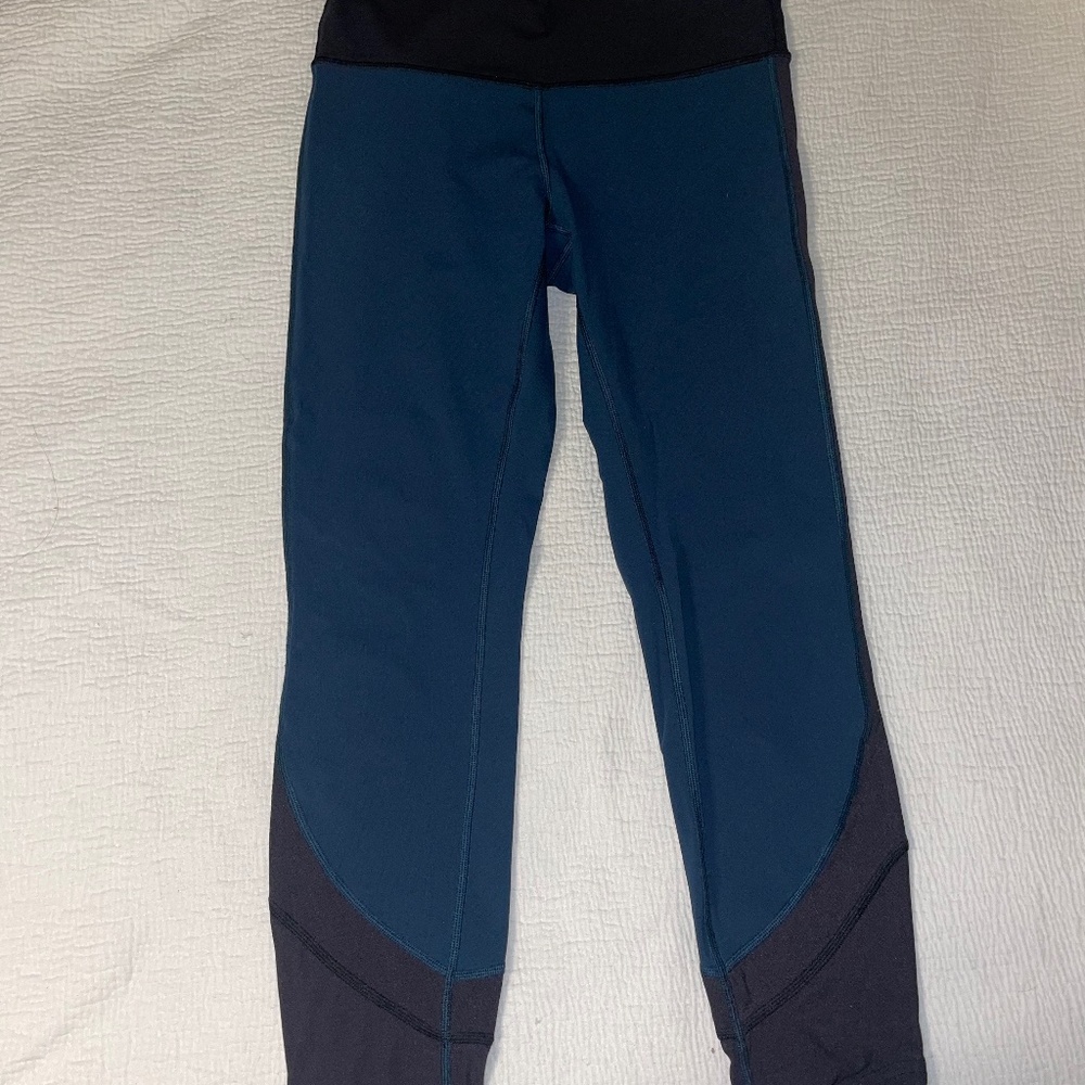 Lululemon Leggings 7/8 length Size 8